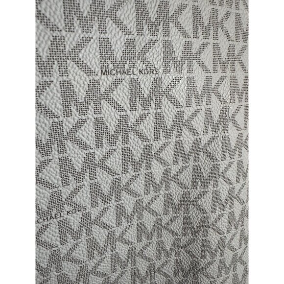 Michael Kors White Monogram Canvas Chain Tote Bag With Gold Accents - Picture 6 of 13